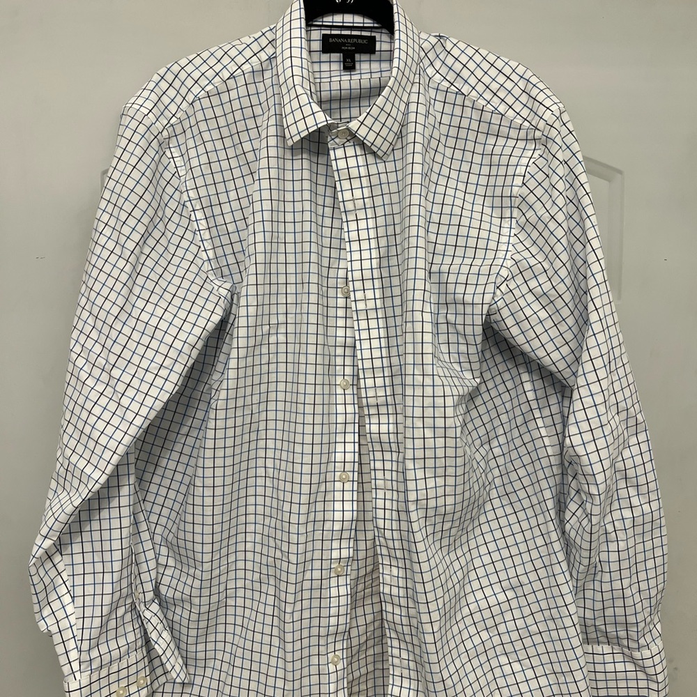 Banana Republic XL Button Down Shirt